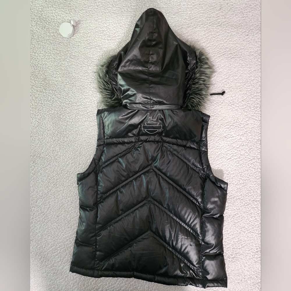 Harley Davidson , Faux Fur , Down Filled Hooded Vest Jacket - Picture 6 of 16